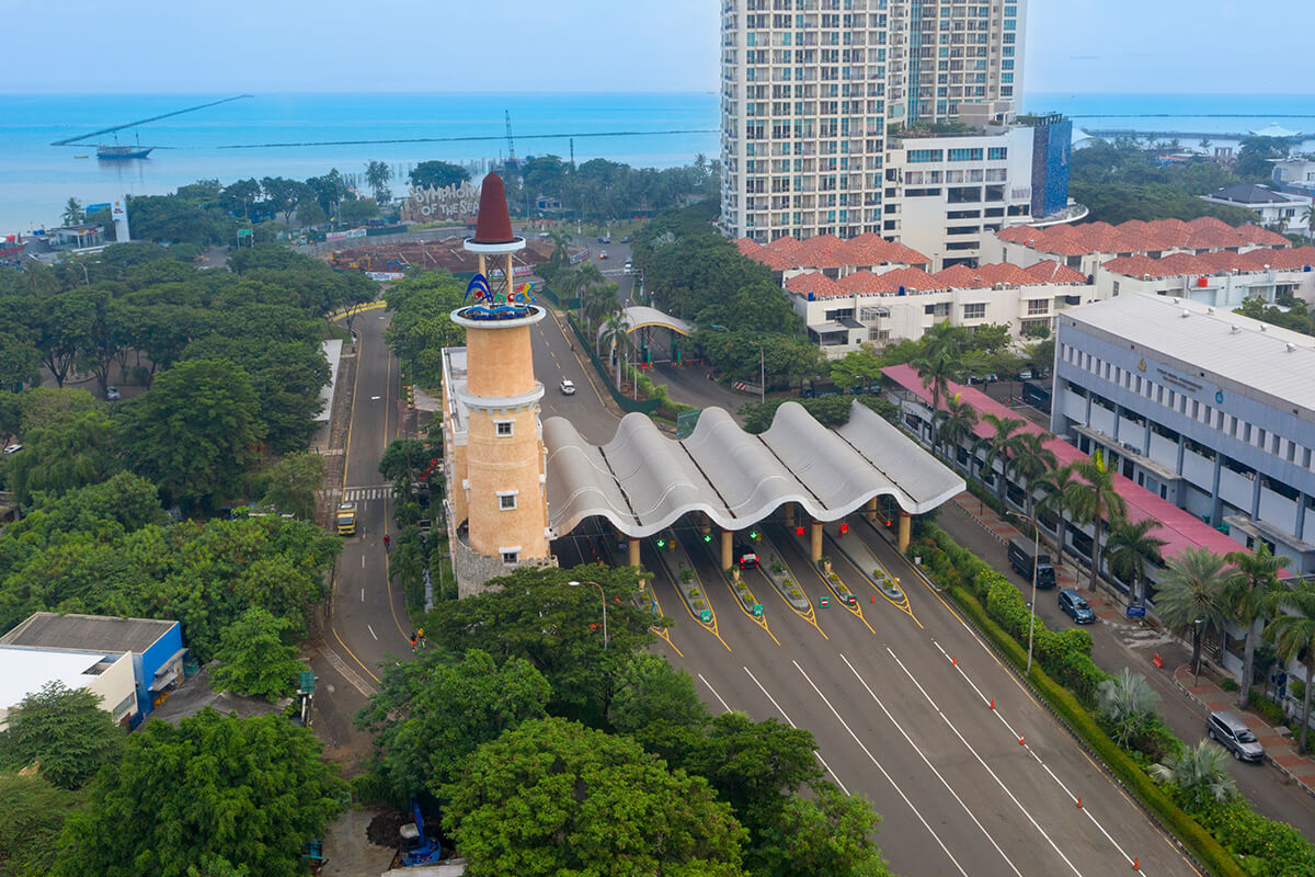 gerbang timur ancol